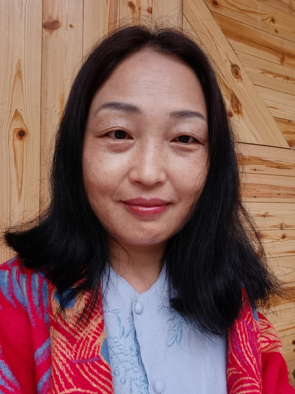 天山雪莲的第一张照片--襄阳上门女婿服务网